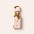 Flakon Lattafa Eclaire EDP 100 ml na béžovém pozadí – MrRizz