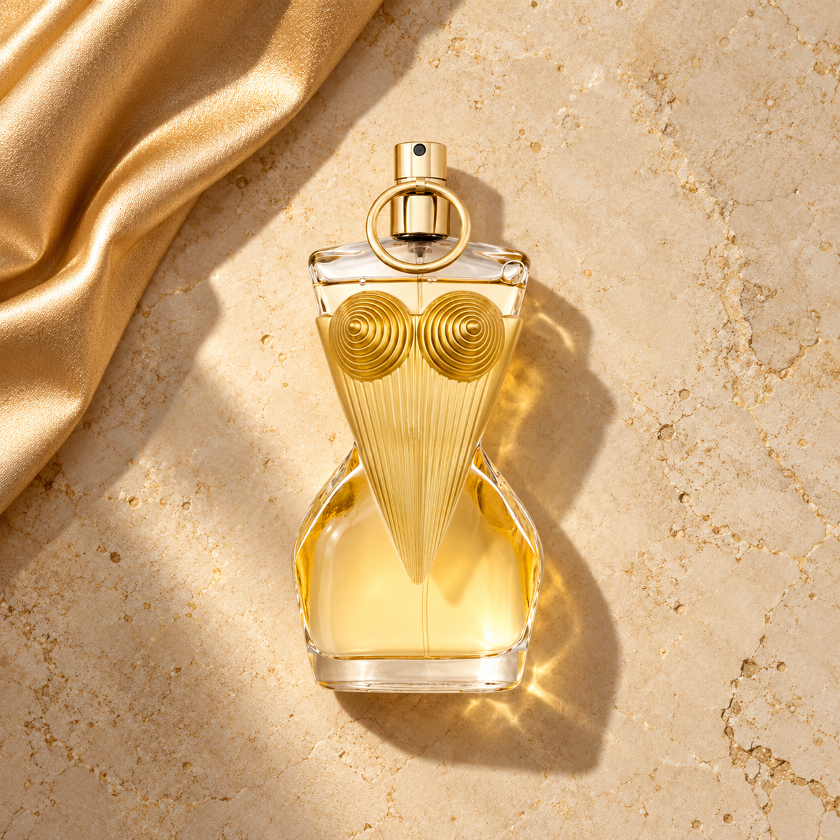 Jean Paul Gaultier Gaultier Divine EDP 100 ml – parfém v prostředí, pohled shora s bočním stínem