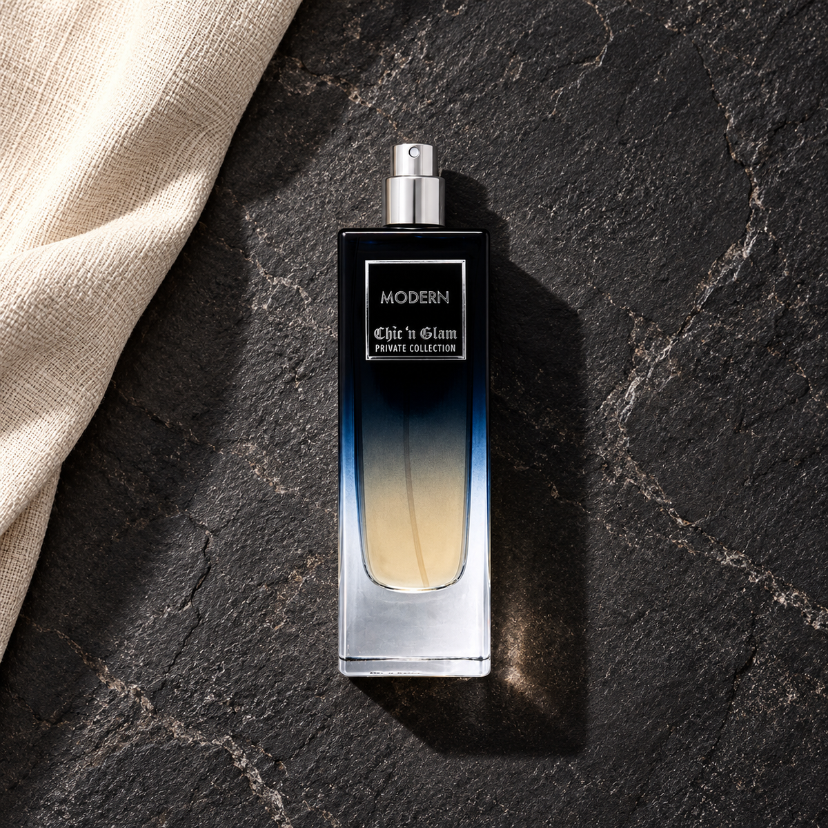 Chic´N Glam Private Collection Modern 100 ml – parfém v prostředí, pohled shora s bočním stínem