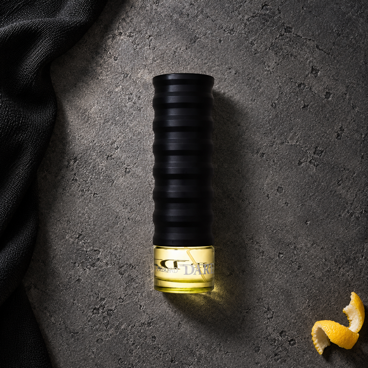 New Brand Parfums Prestige Dare EDT 100 ml – parfém v prostředí, pohled shora s bočním stínem