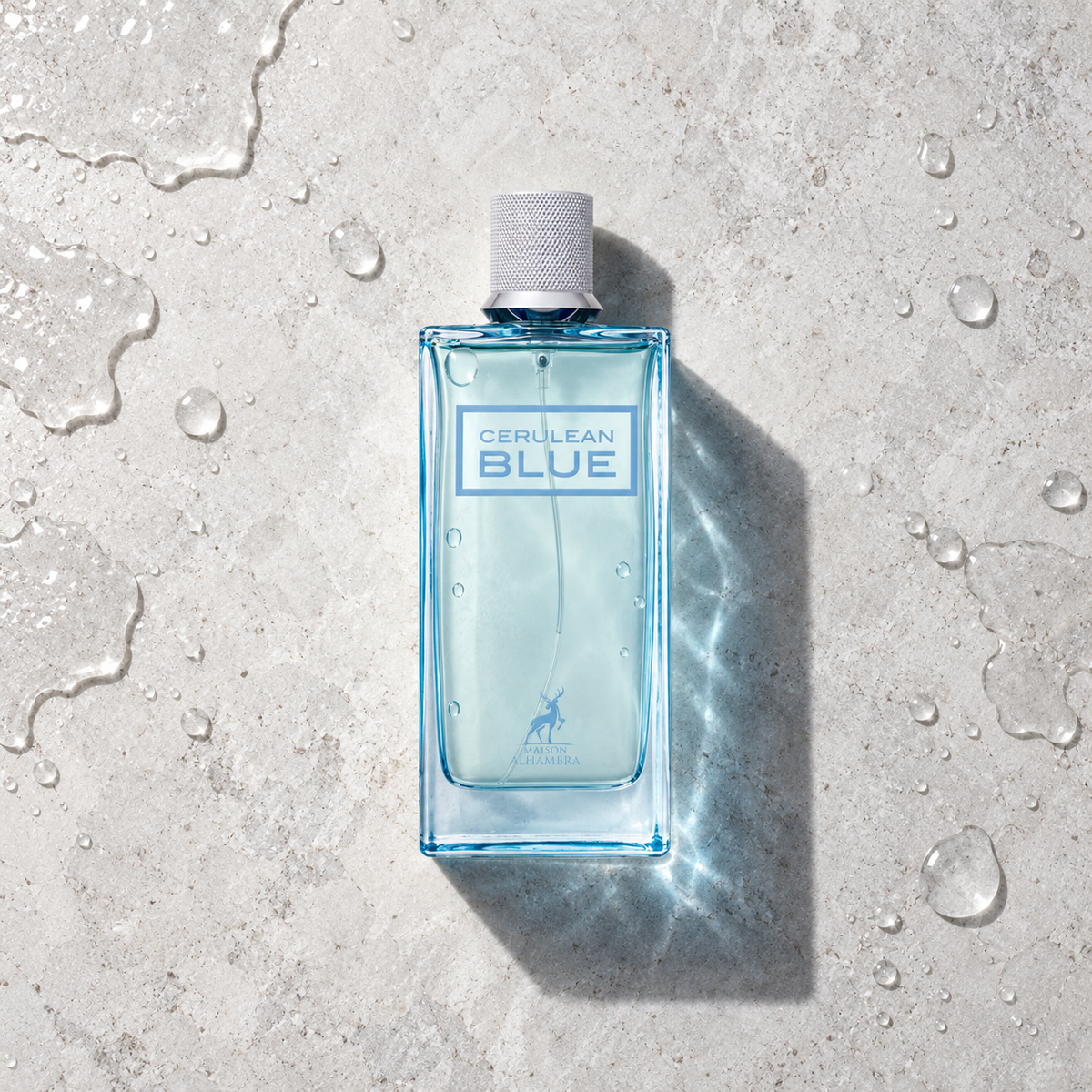 Maison Alhambra Cerulean Blue 100 ml – parfém v prostředí, pohled shora s bočním stínem