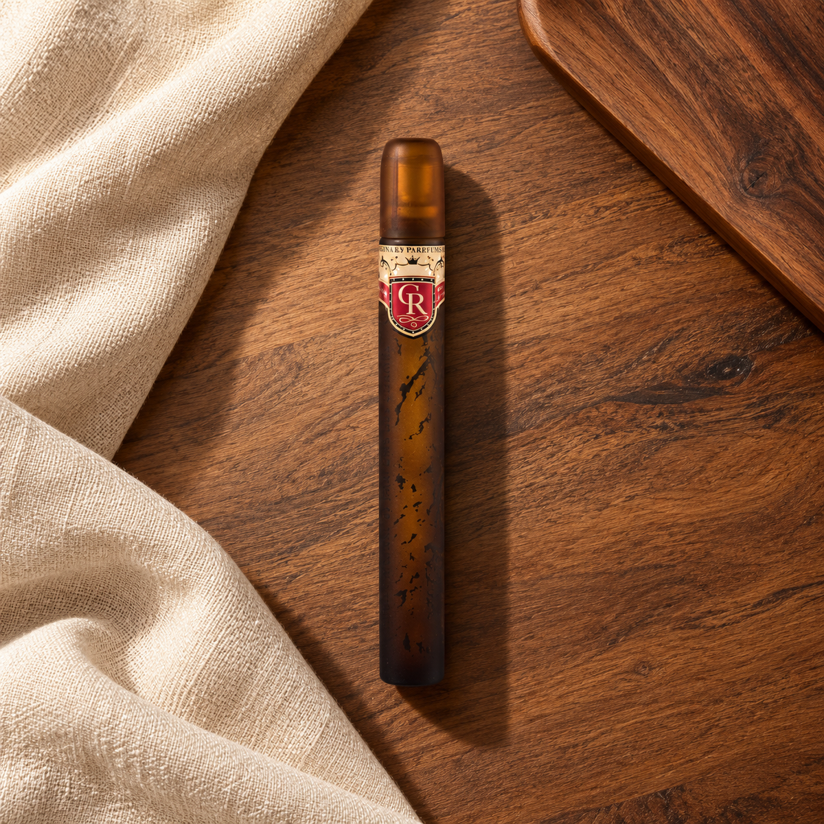 Cuba Royal EDT 35 ml – parfém v prostředí, pohled shora s bočním stínem