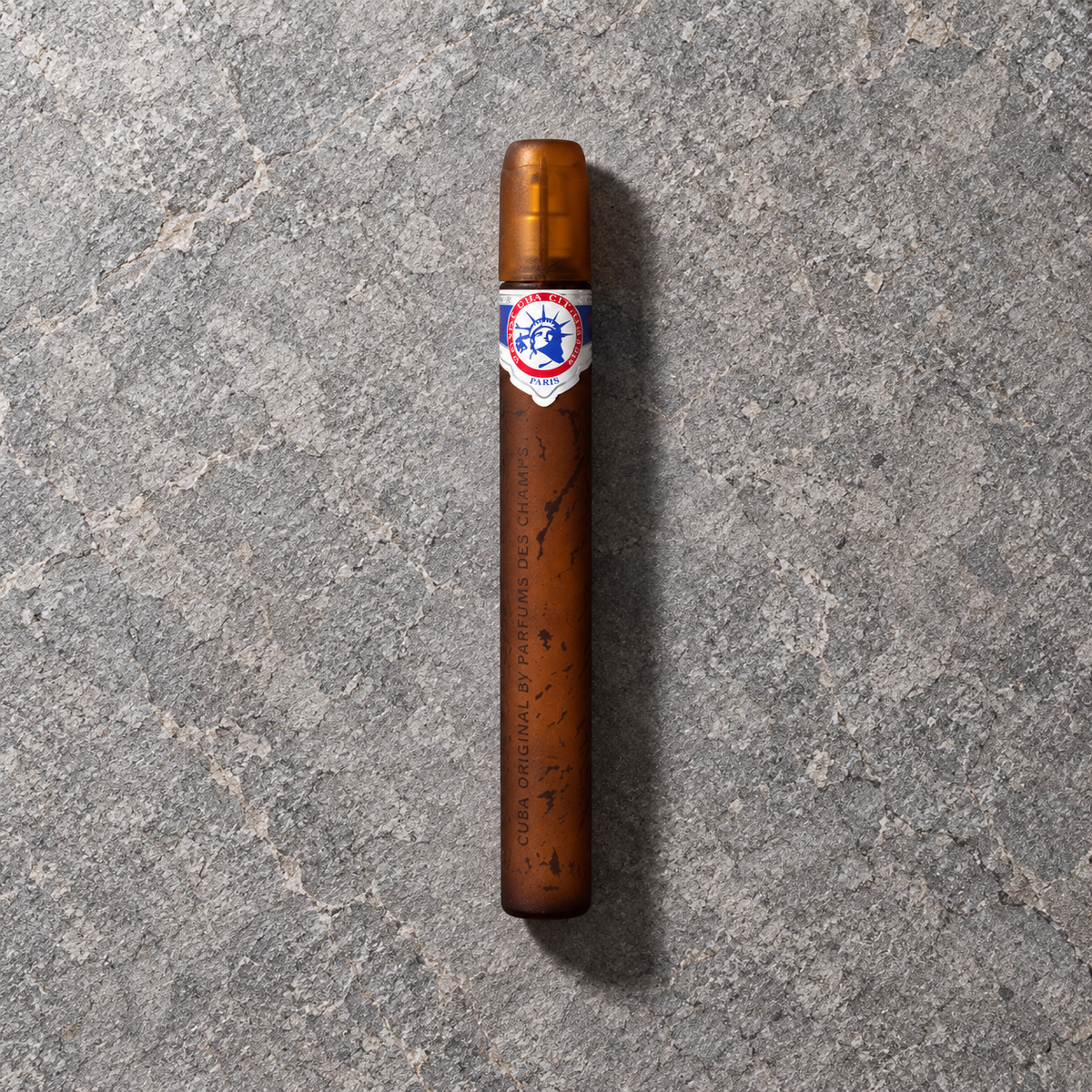 Cuba City New York 35 ml – parfém v prostředí, pohled shora s bočním stínem