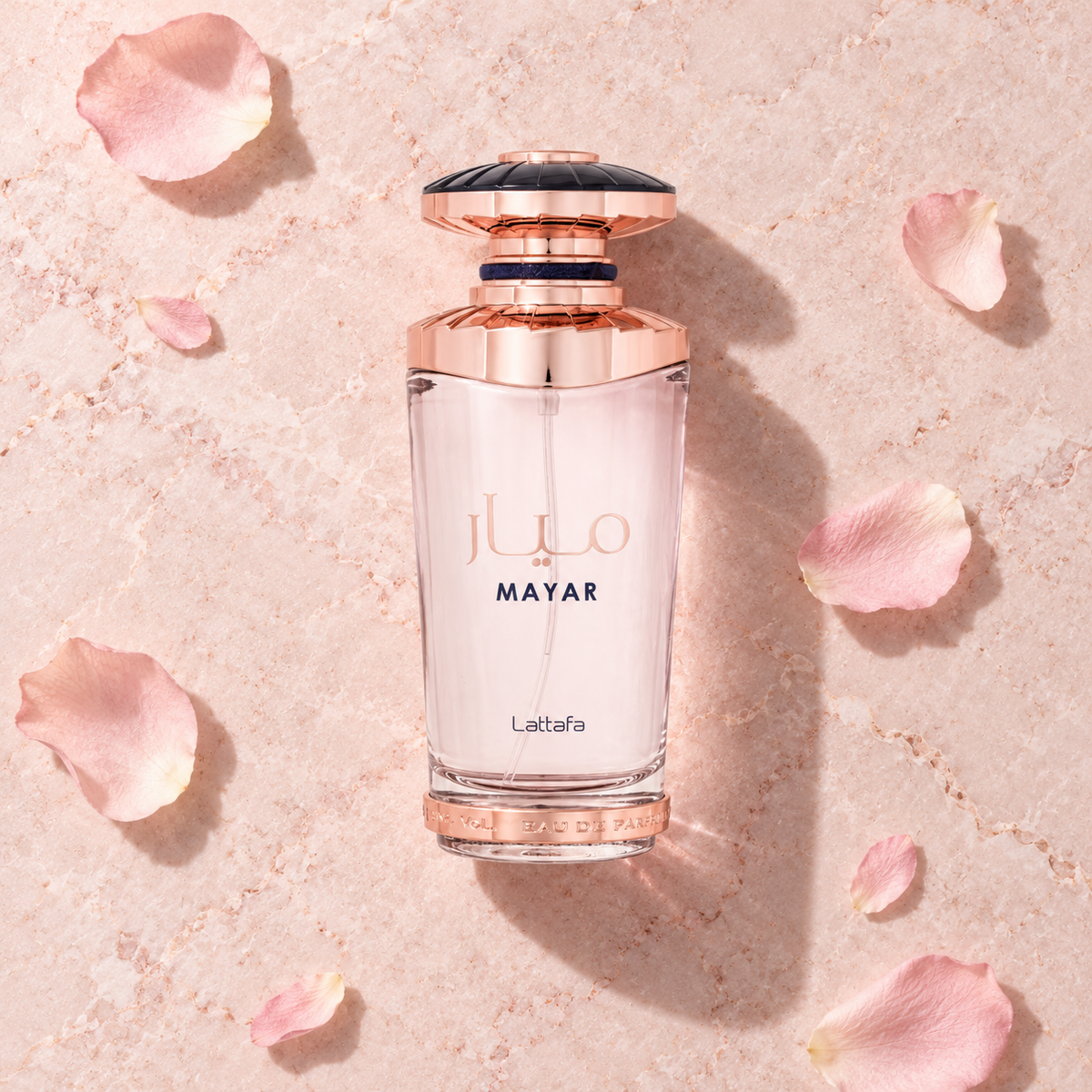 Lattafa Mayar EDP 100 ml – parfém v prostředí, pohled shora s bočním stínem