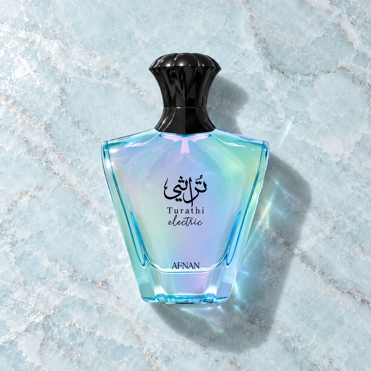 Afnan Turathi Electric EDP 90 ml – parfém v prostředí, pohled shora s bočním stínem