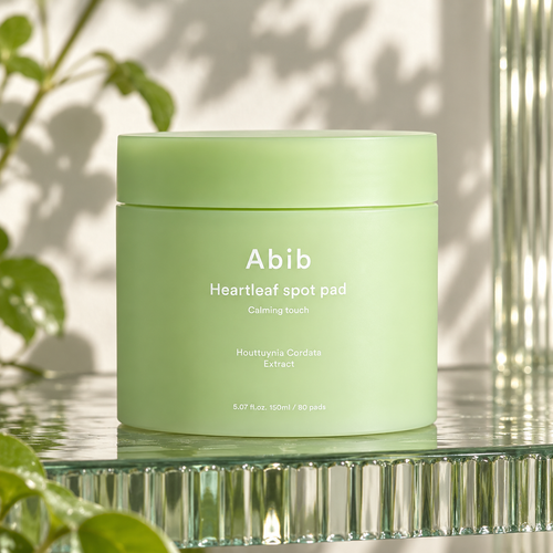 Abib Heartleaf Spot Pad Calming Touch 150 ml / 80 ks – atmosférická fotografie – MrRizz