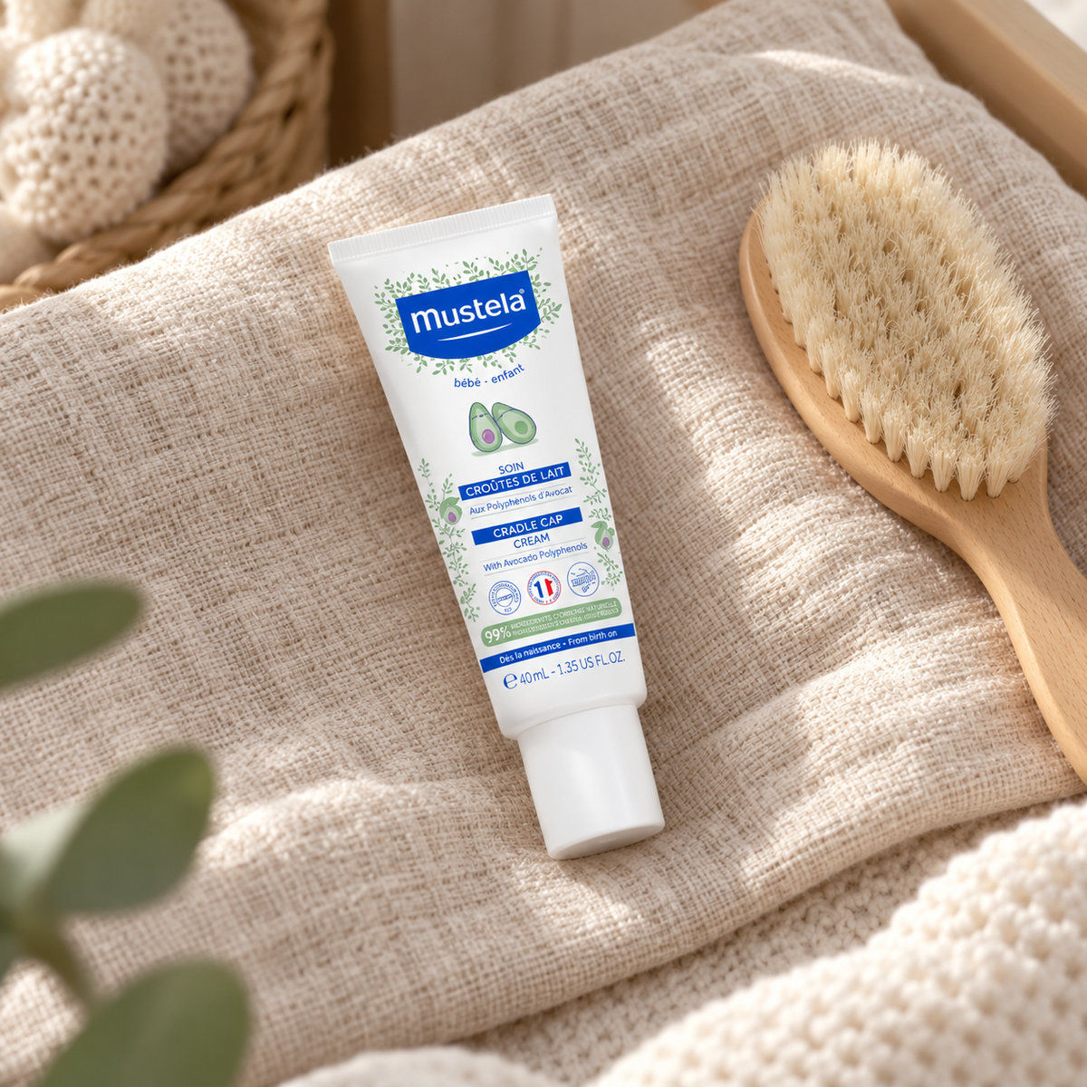 Mustela Bébé Cradle Cap 40 ml – atmosférická fotografie – MrRizz