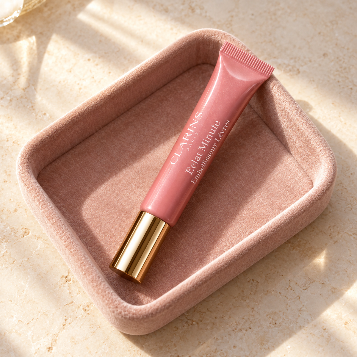 Clarins Lip Perfector 12 ml – atmosférická fotografie – MrRizz