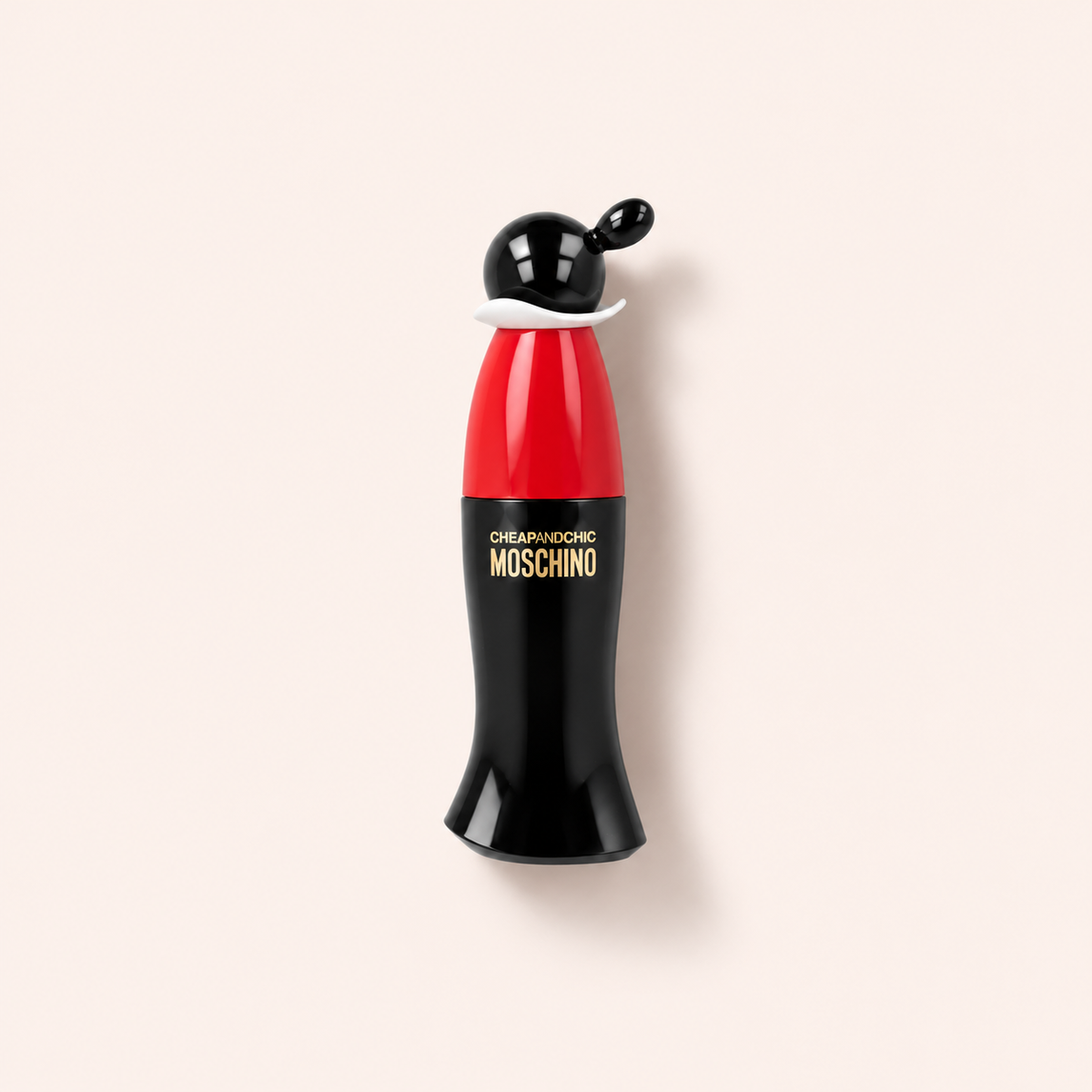Moschino Cheap And Chic 50 ml – titulní produktová fotografie – MrRizz